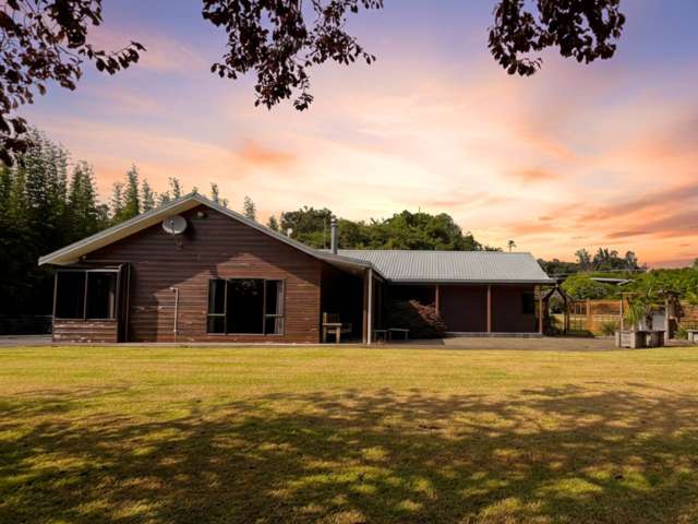 Large 4 Bedroom family home