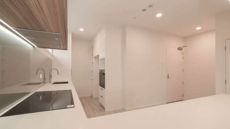 unit 1/47 Arran Drive Orewa_3