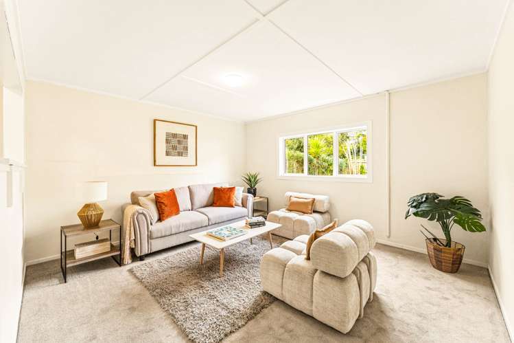 1/16 Bond Crescent Forrest Hill_8