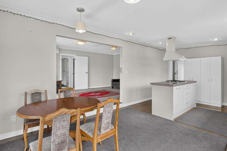 1 Whaka Street Maungaturoto_6