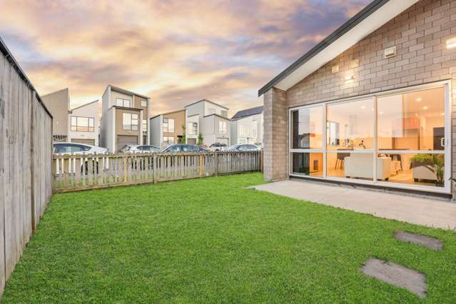 20 Herekino Street Westgate_4