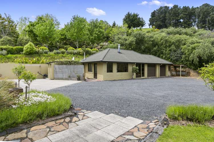 63a Main South Road East Taieri_17