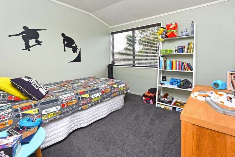 4 Oakmont Place Wattle Downs_5