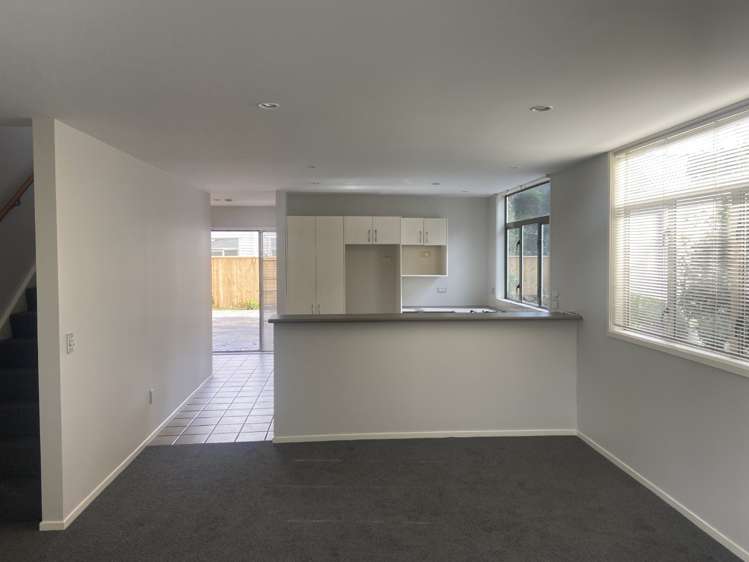 22r Mead Street Avondale_2