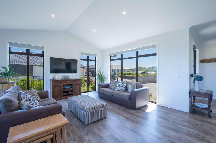 5c Huntaway Close Stoke_9