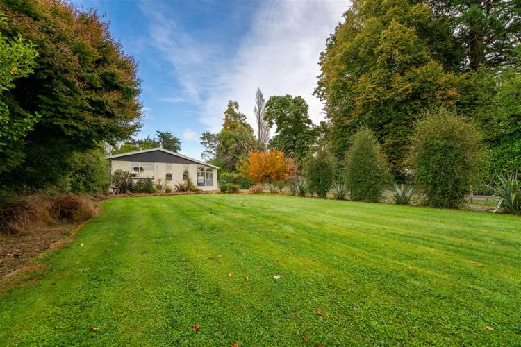 73 Main North Road Geraldine_11