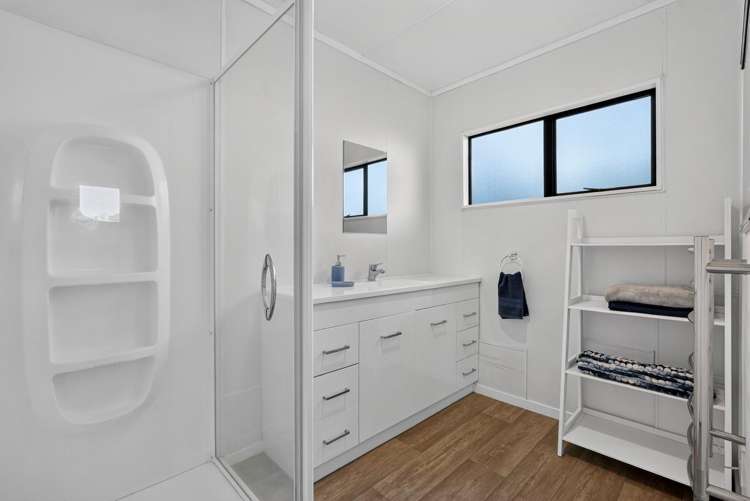 1/30 Savoy Road Glen Eden_18