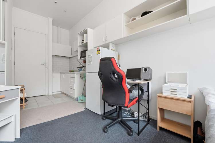 3B/77-85 Victoria Street West_1