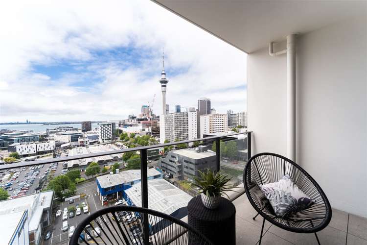 1111/145 Nelson Street Auckland Central_13