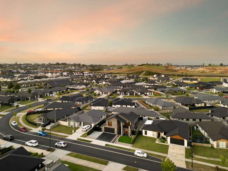 27 Keerangi Place Rototuna North_1