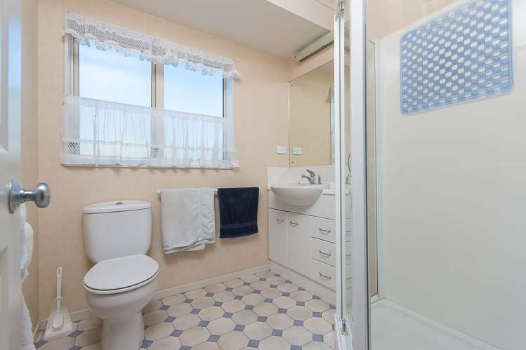 6 Annieston Place Waiuku_5