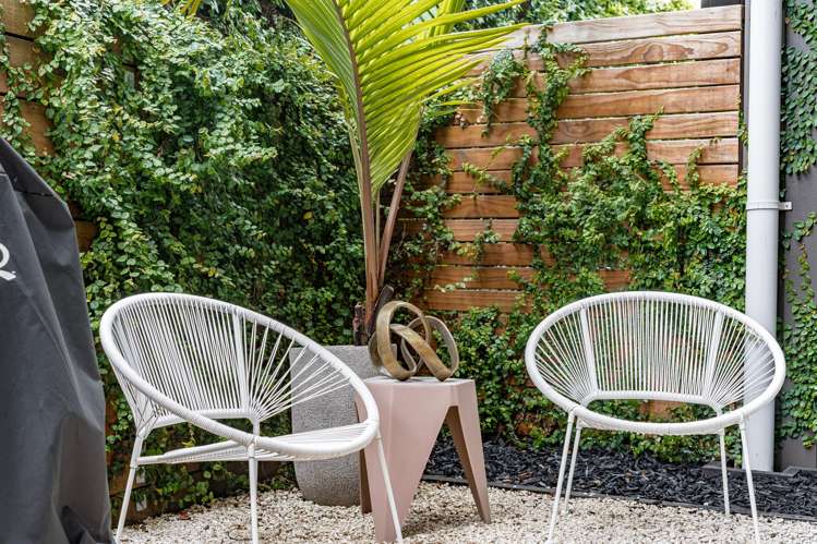 7/4 Glen Atkinson Street St Heliers_17