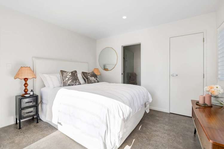 99A The Esplanade Manly_13