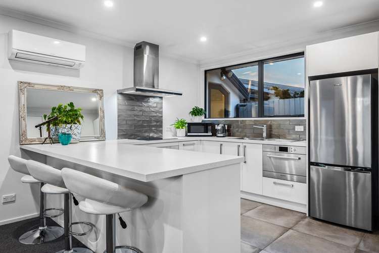 68B Travis Road Burwood_1