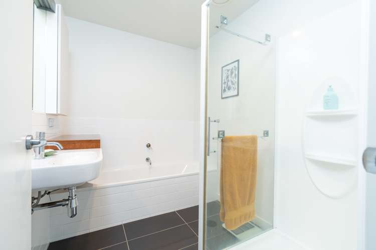 36/120 Rintoul Street Newtown_13