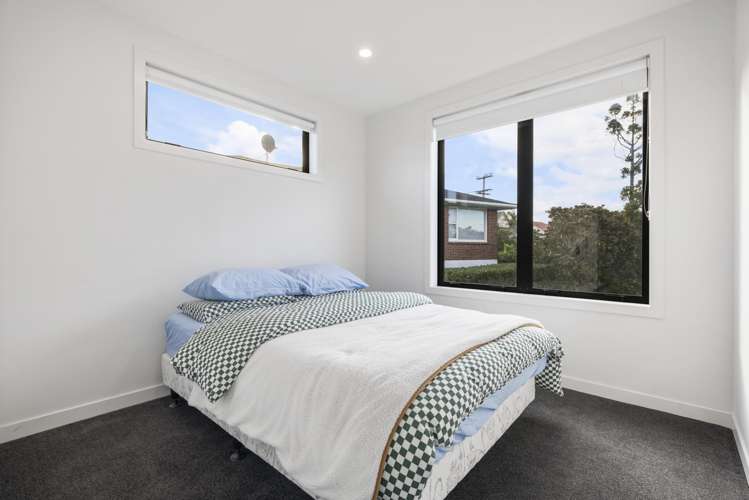 2 Tirimoana Road Te Atatu South_14