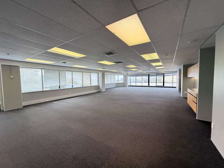 1 Market Grove Hutt Central_3