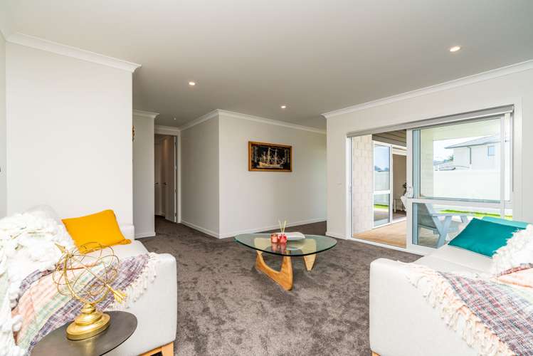 43 Stace Hopper Drive One Tree Point_15