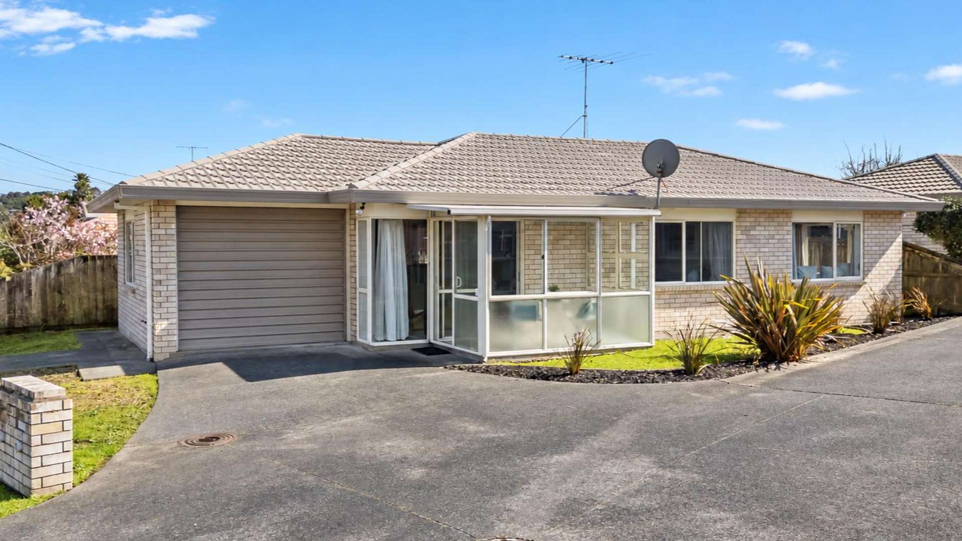 1/2 Doment Crescent Orewa_0
