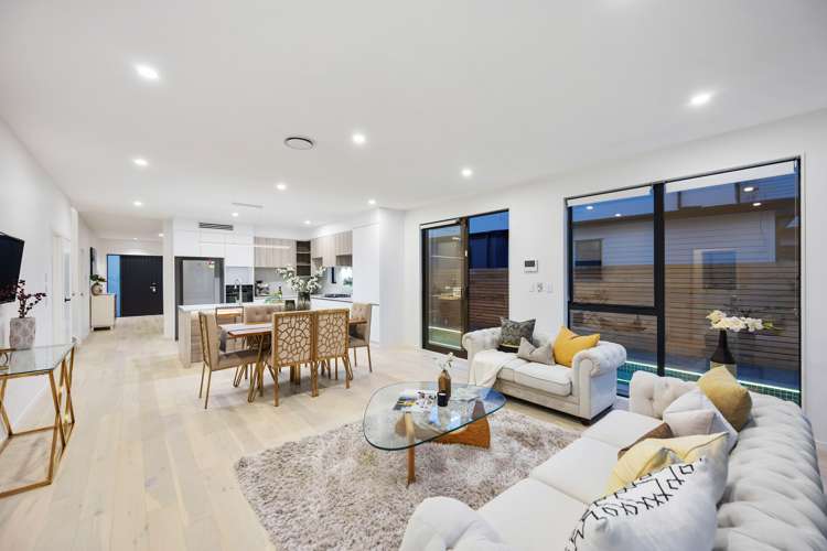 7 Hanikura Street Long Bay_7