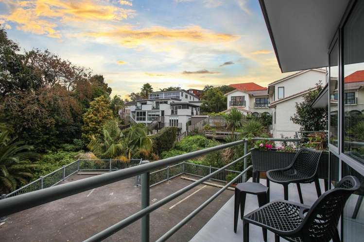 5/17 Cathedral Place Parnell_5