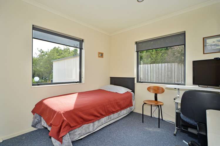 16 Charles Street Carterton_9