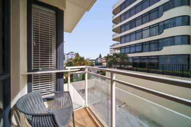 102/23 Maunganui Road_2