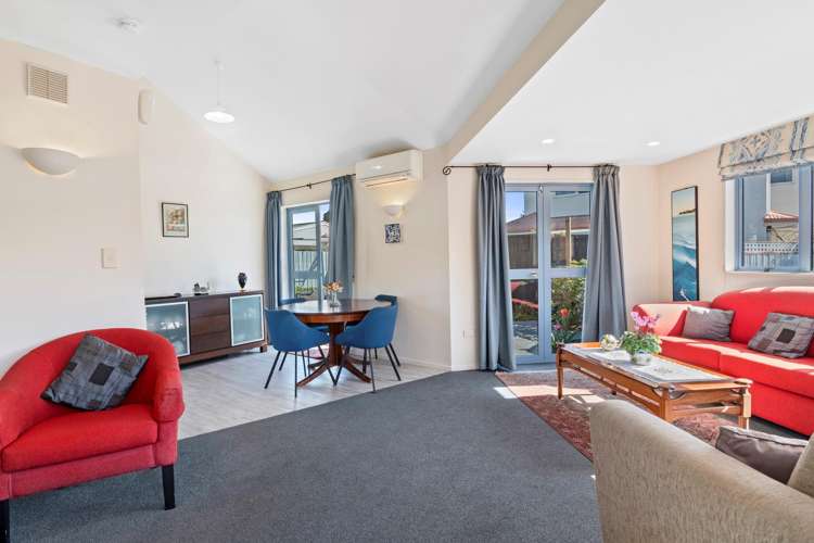 11 Highgrove Way The Wood_8