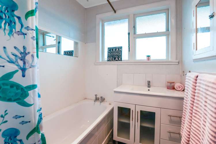 8 Pratley Crescent Hampstead_14