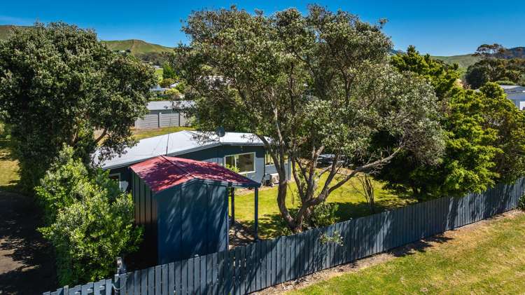 33 and 35 Airini Road Waimarama_28