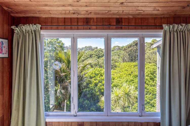 39 Victoria Road South Onetangi_13