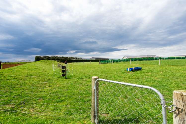 68 Sunrise Drive Seaward Bush_30