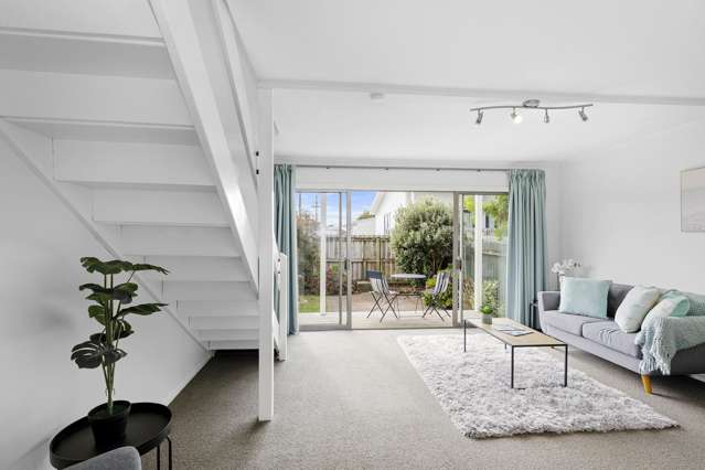 19 William Booth Grove Trentham_4