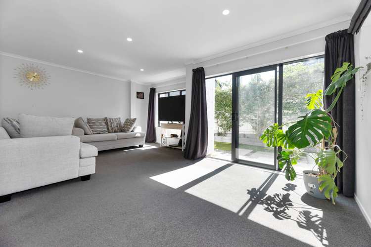 14 Whakawhiti Loop Avondale_7