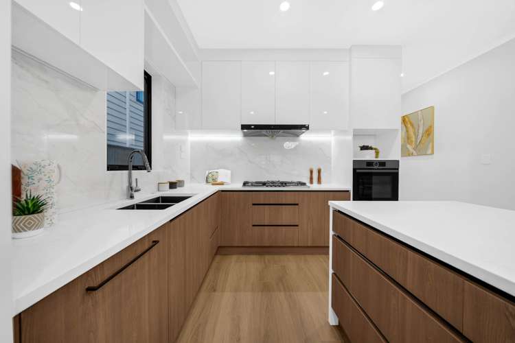 21 Obelus Road Flat Bush_8