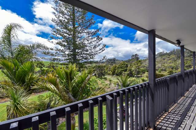 191 Kauri Crescent Waimauku_1