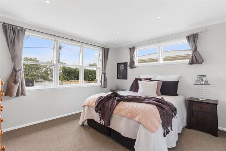 253 Rangatira Road Beach Haven_10