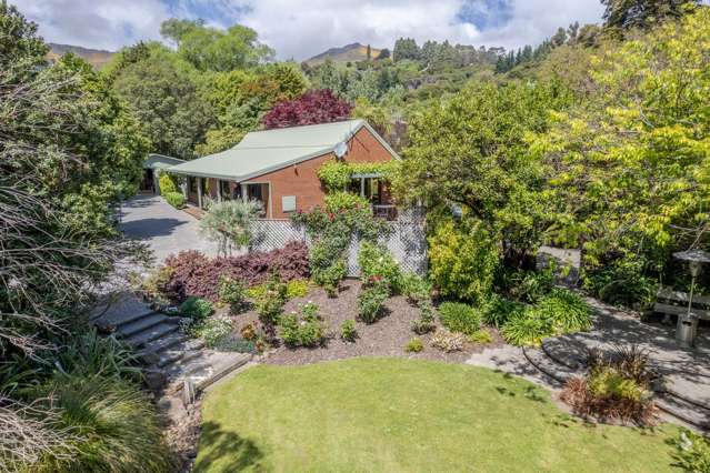 46 Woodills Road Akaroa_2