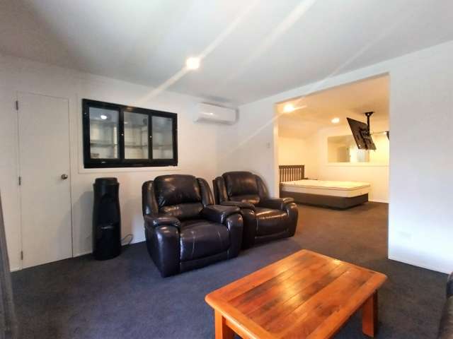 2/55 Kenepuru Drive Porirua_4