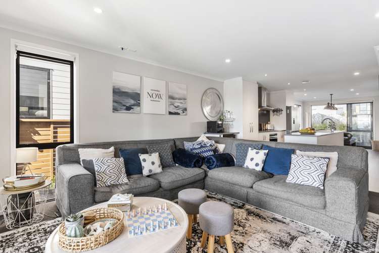 15 Seafarer Crescent Stanmore Bay_6