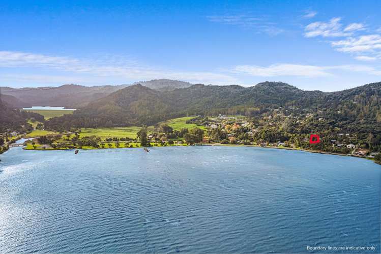 1210 Huia Road_5