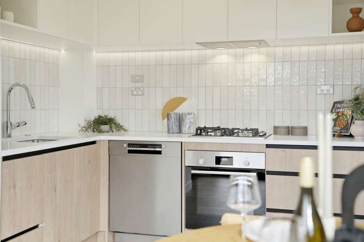 2/67 Wharf Road Te Atatu Peninsula_11