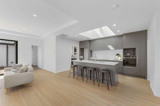 14 Lorenzos Lane Halswell_3