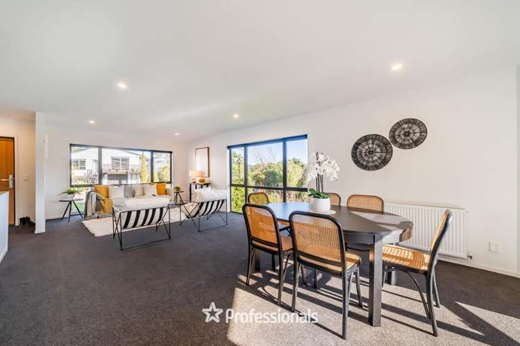 6 Castle Crescent Stokes Valley_5