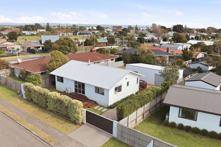 21 Seaspray Drive Mt Maunganui_5