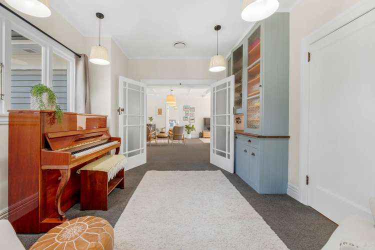8 Julia Way Beachlands_19