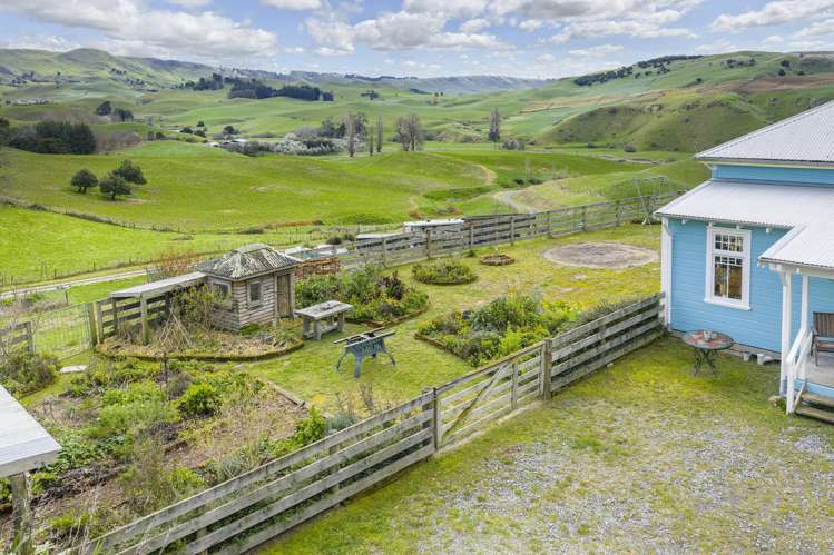 97 Waikareao Road Central Hawkes Bay Coastal_24