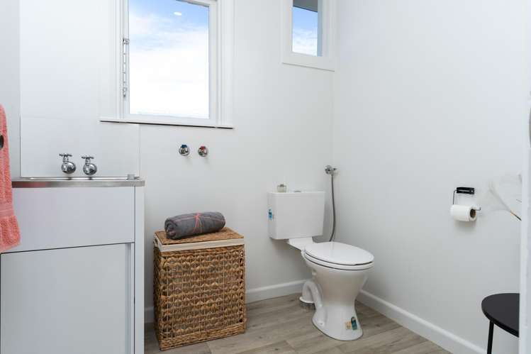 17 Woodgrove Avenue North New Brighton_14