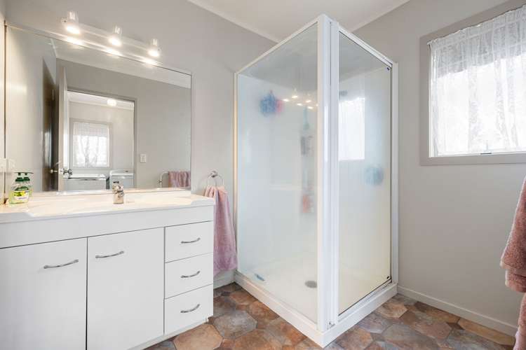 13 Bell Street Hamilton East_11