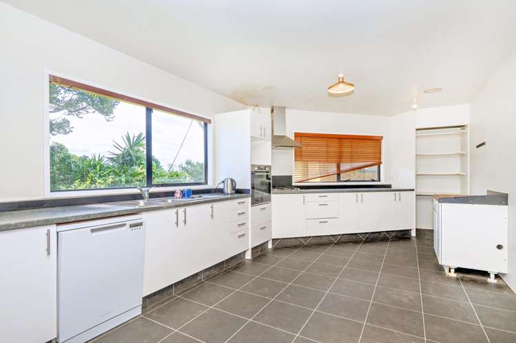 15 Dunlop Road_3